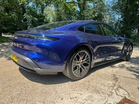 USED 2022 22 PORSCHE TAYCAN Performance Plus 93.4kWh Saloon 4dr Electric Auto RWD (11kW Charger) (476 ps) 8.9% APR FINANCE RATES