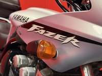 USED 2002 02 YAMAHA FZS600 TRADE BIKES AT TRADE PRICES GIVI TOP BOX