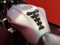 USED 2002 02 YAMAHA FZS600 TRADE BIKES AT TRADE PRICES GIVI TOP BOX