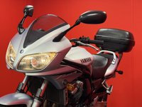 USED 2002 02 YAMAHA FZS600 TRADE BIKES AT TRADE PRICES GIVI TOP BOX