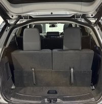 USED 2017 17 LAND ROVER DISCOVERY SPORT 2.0 TD4 HSE Dynamic Lux SUV 5dr Diesel Auto 4WD Euro 6 (s/s) (180 ps) 