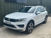 USED 2015 65 VOLKSWAGEN TOUAREG 3.0 TDI V6 BlueMotion Tech R-Line SUV 5dr Diesel Tiptronic 4WD Euro 6 (s/s) (262 ps) 