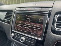 USED 2015 65 VOLKSWAGEN TOUAREG 3.0 TDI V6 BlueMotion Tech R-Line SUV 5dr Diesel Tiptronic 4WD Euro 6 (s/s) (262 ps) 