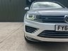 USED 2015 65 VOLKSWAGEN TOUAREG 3.0 TDI V6 BlueMotion Tech R-Line SUV 5dr Diesel Tiptronic 4WD Euro 6 (s/s) (262 ps) 