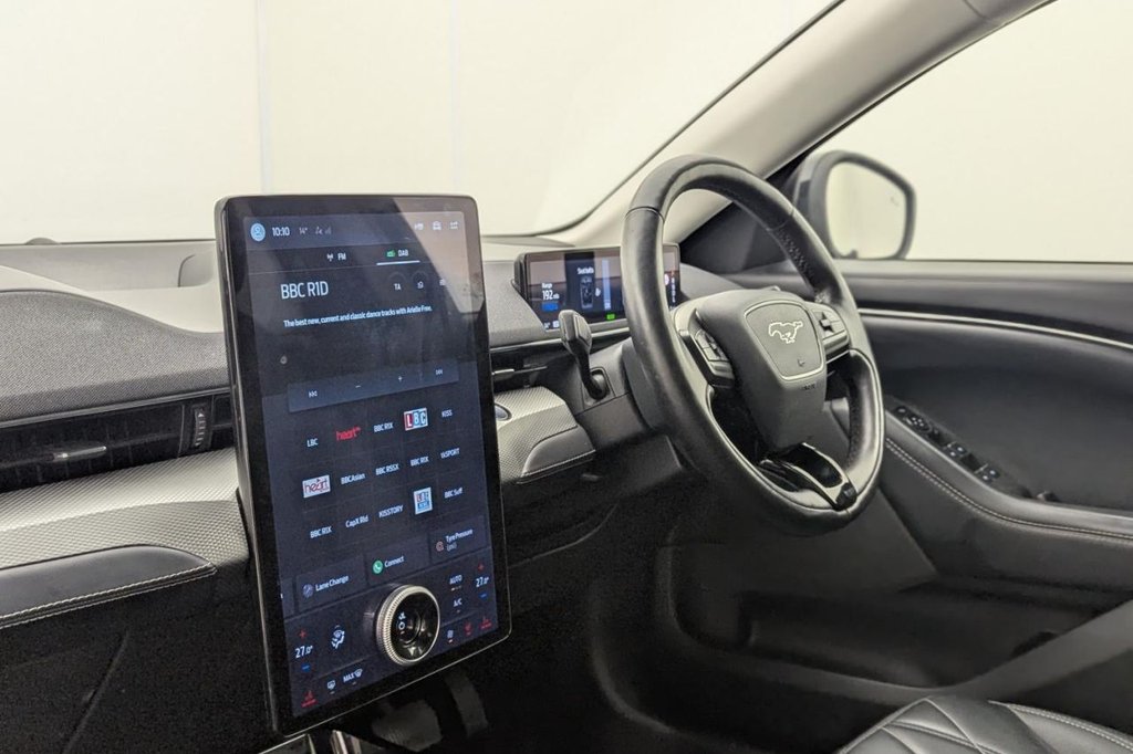 USED 2021 71 FORD MUSTANG MACH-E Standard Range 70kWh SUV 5dr Electric Automatic (269 ps) Car Play, Heated Screen,Camera