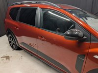 USED 2023 72 DACIA JOGGER 1.0 TCe Extreme SE MPV 5dr Petrol Manual Euro 6 (s/s) (110 ps) Detachable Towbar, Full Service History, 7 Seats.