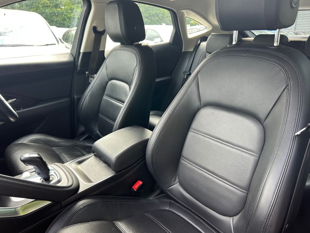 2020 Jaguar E-PACE — image 23