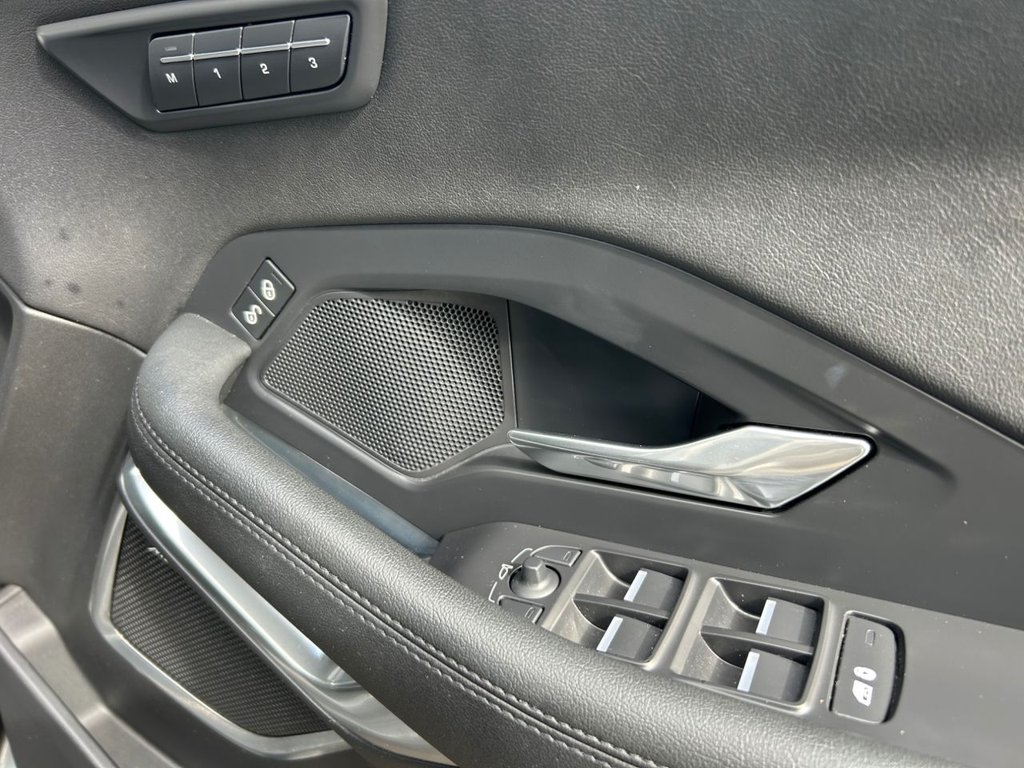 2020 Jaguar E-PACE — image 33
