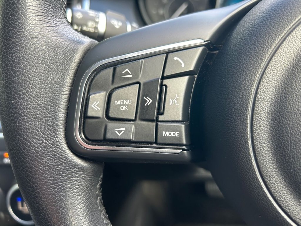 2020 Jaguar E-PACE — image 38