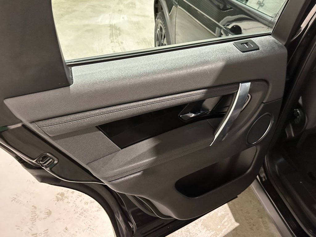 USED 2022 22 LAND ROVER DISCOVERY SPORT 2.0 D165 MHEV SUV 5dr Diesel Auto 4WD Euro 6 (s/s) (163 ps) 
