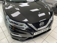 USED 2020 69 NISSAN QASHQAI 1.3 DIG-T Tekna SUV 5dr Petrol DCT Auto Euro 6 (s/s) (160 ps) PEARL BLACK / GRAPHITE PART LEATHER TRIM / PANORAMIC ROOF / DUAL ZONE CLIMATE / HEATED FRONT SEATS / ELECTRIC WINDOWS / POWERFOLD MIRRORS / INTELLIGENT CRUISE / SPEED LIMITER / 360 CAMERAS / FRONT-REAR SENSORS / SATNAV / DAB / CD / BLUETOOTH / BOSE / USB / PRIVACY GLASS / CARPET MATS / BOOT LINER / 19"ALLOY WHEELS / SERVICE HISTORY