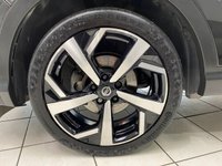 USED 2020 69 NISSAN QASHQAI 1.3 DIG-T Tekna SUV 5dr Petrol DCT Auto Euro 6 (s/s) (160 ps) PEARL BLACK / GRAPHITE PART LEATHER TRIM / PANORAMIC ROOF / DUAL ZONE CLIMATE / HEATED FRONT SEATS / ELECTRIC WINDOWS / POWERFOLD MIRRORS / INTELLIGENT CRUISE / SPEED LIMITER / 360 CAMERAS / FRONT-REAR SENSORS / SATNAV / DAB / CD / BLUETOOTH / BOSE / USB / PRIVACY GLASS / CARPET MATS / BOOT LINER / 19"ALLOY WHEELS / SERVICE HISTORY