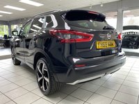 USED 2020 69 NISSAN QASHQAI 1.3 DIG-T Tekna SUV 5dr Petrol DCT Auto Euro 6 (s/s) (160 ps) PEARL BLACK / GRAPHITE PART LEATHER TRIM / PANORAMIC ROOF / DUAL ZONE CLIMATE / HEATED FRONT SEATS / ELECTRIC WINDOWS / POWERFOLD MIRRORS / INTELLIGENT CRUISE / SPEED LIMITER / 360 CAMERAS / FRONT-REAR SENSORS / SATNAV / DAB / CD / BLUETOOTH / BOSE / USB / PRIVACY GLASS / CARPET MATS / BOOT LINER / 19"ALLOY WHEELS / SERVICE HISTORY