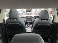 USED 2020 69 NISSAN QASHQAI 1.3 DIG-T Tekna SUV 5dr Petrol DCT Auto Euro 6 (s/s) (160 ps) PEARL BLACK / GRAPHITE PART LEATHER TRIM / PANORAMIC ROOF / DUAL ZONE CLIMATE / HEATED FRONT SEATS / ELECTRIC WINDOWS / POWERFOLD MIRRORS / INTELLIGENT CRUISE / SPEED LIMITER / 360 CAMERAS / FRONT-REAR SENSORS / SATNAV / DAB / CD / BLUETOOTH / BOSE / USB / PRIVACY GLASS / CARPET MATS / BOOT LINER / 19"ALLOY WHEELS / SERVICE HISTORY