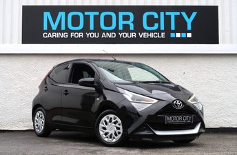 2021 TOYOTA AYGO 1.0 VVT-i x-play Hatchback 5dr Petrol x-shift Euro 6 (Safety Sense) (71 ps) &pound;12999.00