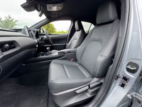 USED 2023 73 LEXUS UX 2.0 250h F Sport Design SUV 5dr Petrol Hybrid E-CVT Euro 6 (s/s) (184 ps) 