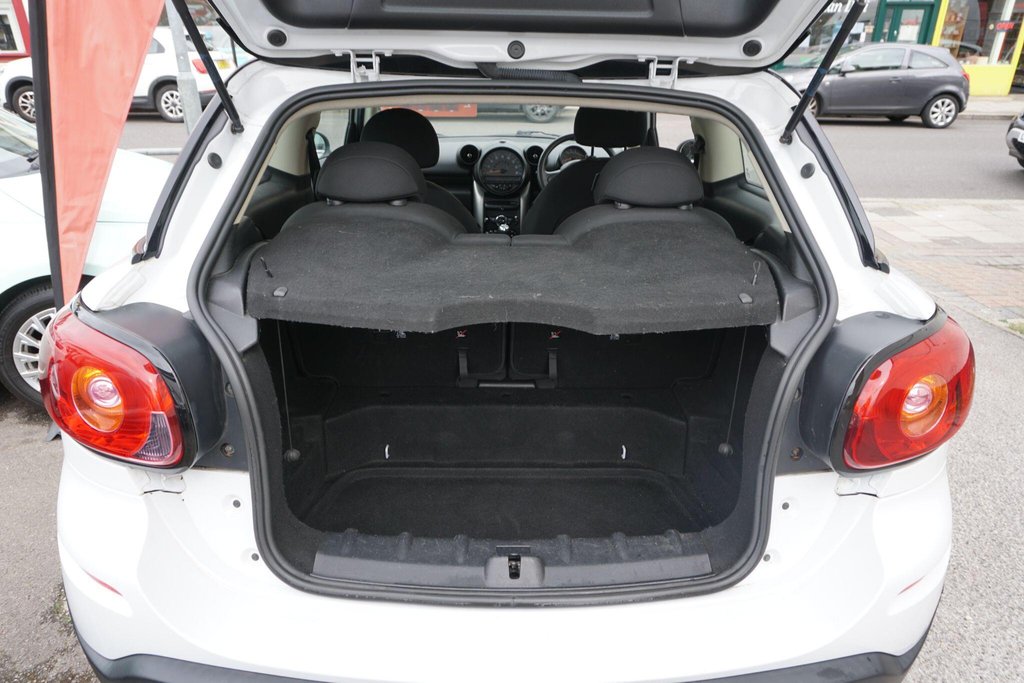 USED 2014 64 MINI PACEMAN 1.6 Cooper D Euro 5 (s/s) 3dr Â£35 car tax