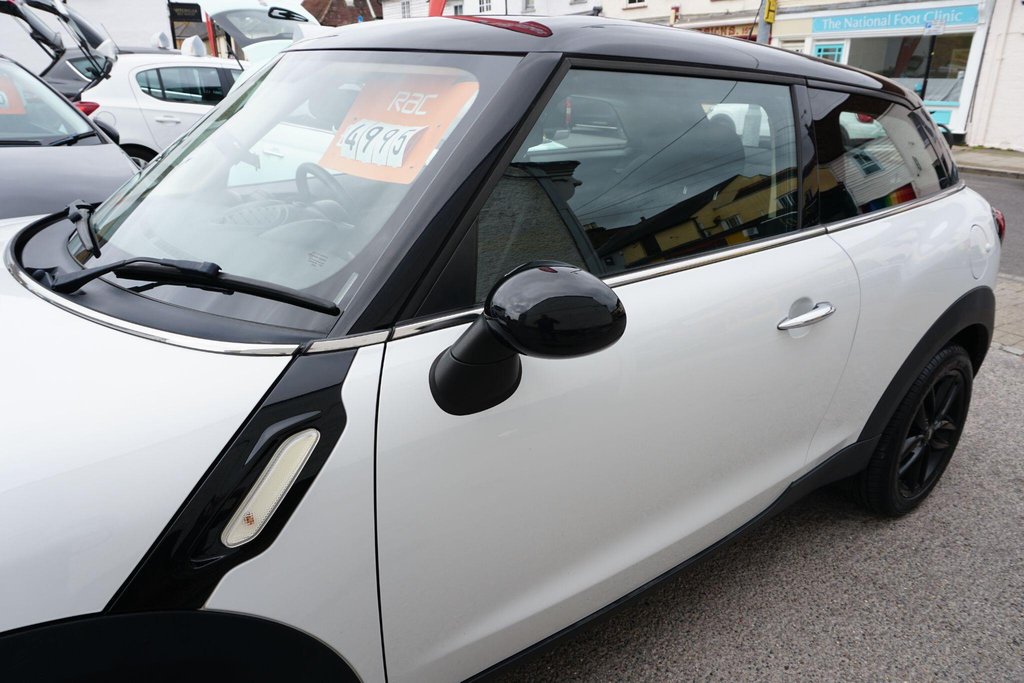 USED 2014 64 MINI PACEMAN 1.6 Cooper D Euro 5 (s/s) 3dr Â£35 car tax