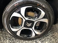 USED 2020 69 CITROEN C3 AIRCROSS 1.2 PureTech Flair SUV 5dr Petrol Manual 6 Spd Euro 6 (s/s) (110 ps) A truly stunning example of this very highly sought after family 5 door Ulez compliant petrol hatchback finished in Perla Nera Black complimented with 17" Diamond cut alloys .This vehicle comes with full service history and recent new clutch and comes equipped with rear parking sensors with reverse camera ,Dab stereo with usb inputs ,cruise control and speed limiter ,digital climate control .touch screen satellite navigation ,voice control system ,onboard computer, power folding mirrors plus all