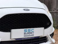 USED 2015 65 FORD FIESTA 1.6 Fiesta ST-2 T 3dr Parking Camera Heated Seats
