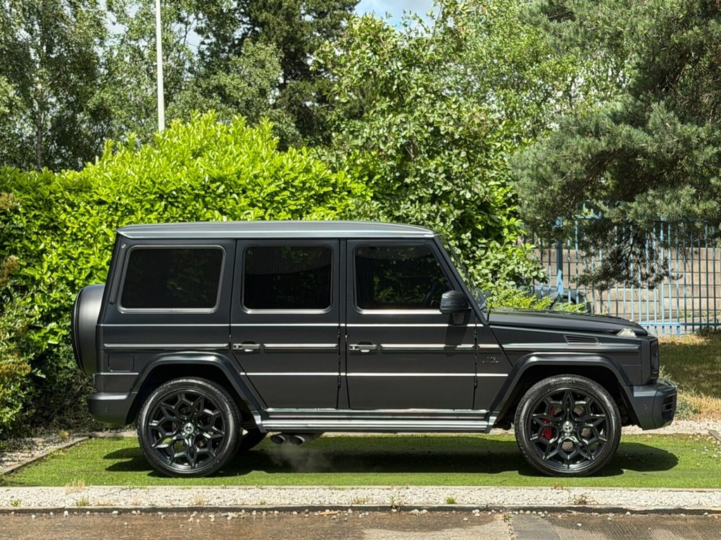 USED 2014 14 MERCEDES-BENZ G63 AMG 5.5 G63 V8 BiTurbo AMG SUV 5dr Petrol G-Tronic+ 4WD Euro 5 (s/s) (544 ps) 2019 FACELIFT UPGRADED INTERIOR FROZEN BLACK PAINTWORK 22 INCH ALLOY WHEELS UPGRADED TOUCHSCRREN INFOTAINMENT FSH