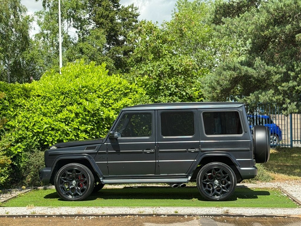 USED 2014 14 MERCEDES-BENZ G63 AMG 5.5 G63 V8 BiTurbo AMG SUV 5dr Petrol G-Tronic+ 4WD Euro 5 (s/s) (544 ps) 2019 FACELIFT UPGRADED INTERIOR FROZEN BLACK PAINTWORK 22 INCH ALLOY WHEELS UPGRADED TOUCHSCRREN INFOTAINMENT FSH