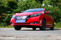 USED 2023 23 NISSAN LEAF 59kWh e+ N-Connecta Hatchback 5dr Electric Auto (217 ps) FLAME RED PAINTWORK + HEAT PACK + TECH PACK + APPLE CARPLAY