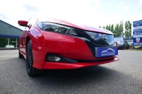 USED 2023 23 NISSAN LEAF 59kWh e+ N-Connecta Hatchback 5dr Electric Auto (217 ps) FLAME RED PAINTWORK + HEAT PACK + TECH PACK + APPLE CARPLAY