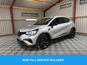 View our RENAULT CAPTUR
