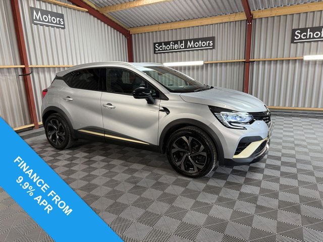 View our Renault Captur 1.6 E-TECH E-Tech engineered SUV 5dr Petrol Hybrid Auto Euro 6 (s/s) (145 ps)