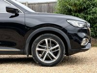 USED 2022 71 MG HS 1.5 MG HS Exclusive Semi-Auto 5dr Sat Nav Heated Seats Pan Roof