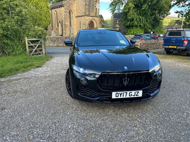 View our MASERATI LEVANTE