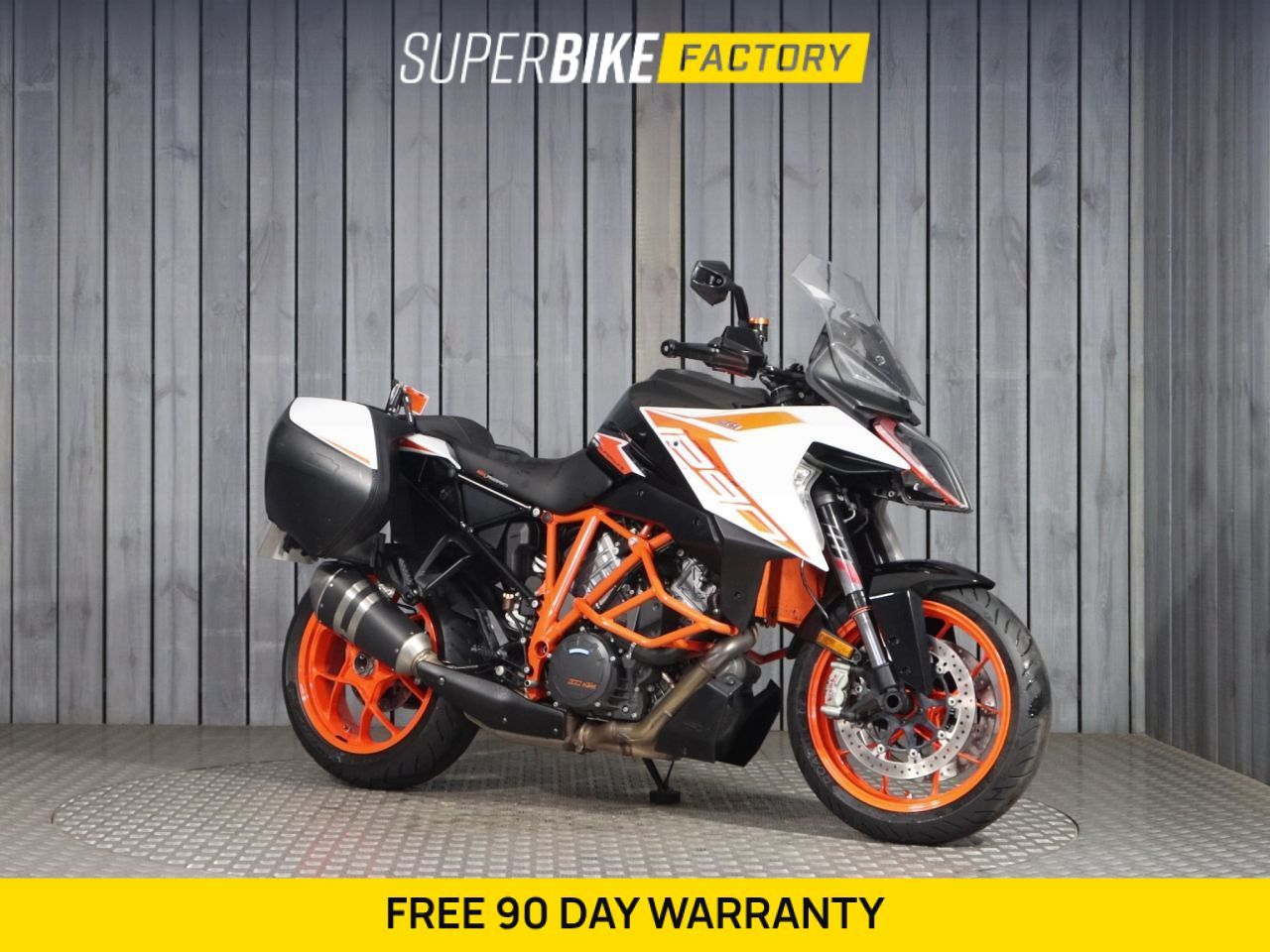 KTM 1290 Super Duke GT