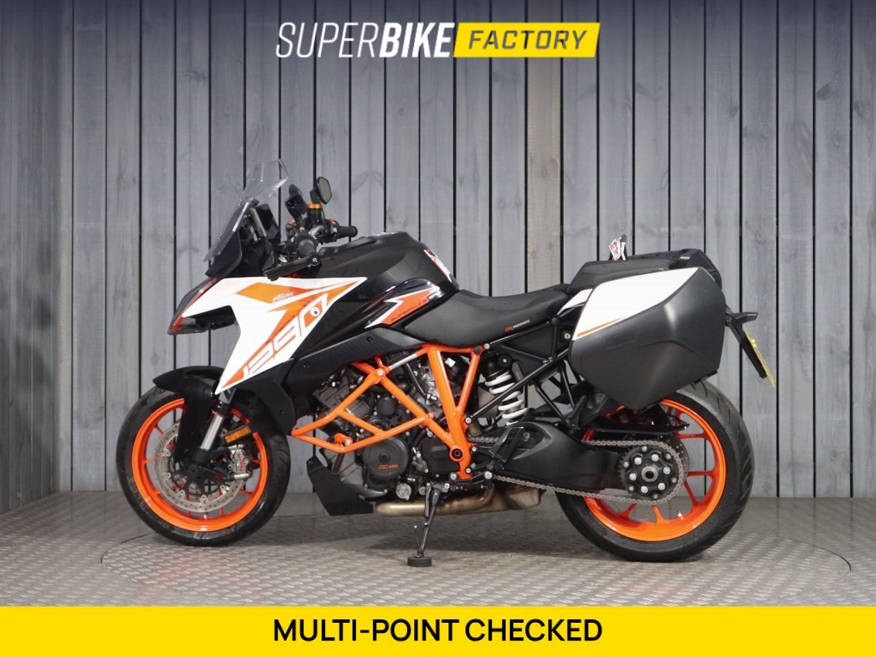 KTM 1290 Super Duke GT
