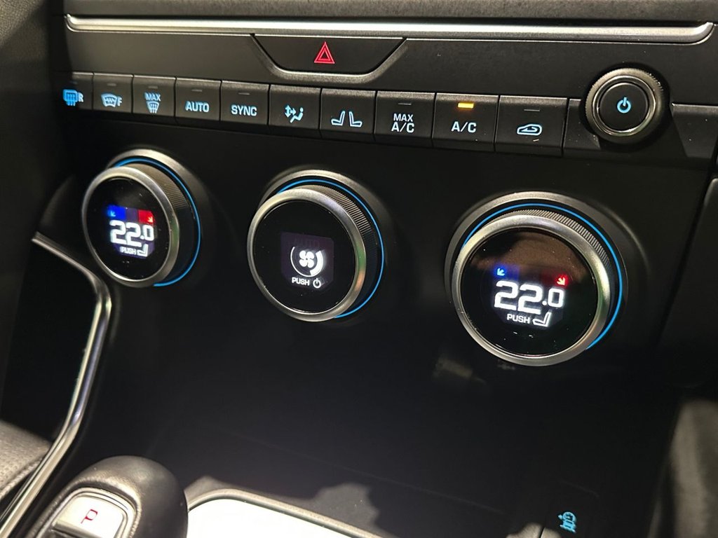 USED 2019 69 JAGUAR E-PACE 2.0 D180 R-Dynamic SE SUV 5dr Diesel Auto AWD Euro 6 (s/s) (180 ps) 