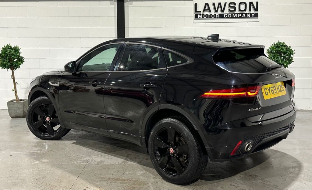 USED 2019 69 JAGUAR E-PACE 2.0 D180 R-Dynamic SE SUV 5dr Diesel Auto AWD Euro 6 (s/s) (180 ps) 