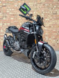 USED 2021 21 DUCATI Monster 937 + PLUS. 2645 MILES. LOVELY BIKE WITH GREAT EXTRAS. SERVICE INCLUDED IN ASKING PRICE