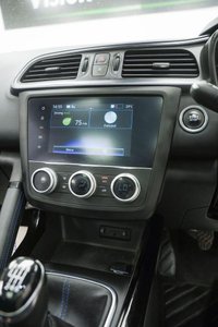 USED 2019 19 RENAULT KADJAR 1.3 TCe S Edition Euro 6 (s/s) 5dr Panoramic Roof, Sat Nav