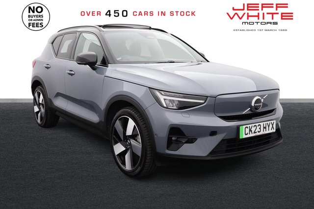 View our VOLVO XC40