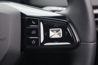 USED 2023 23 MG MG4 64kWh SE Long Range 5dr Auto (APPLE CAR PLAY, PRIVACY GLASS) 