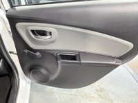 USED 2019 19 TOYOTA YARIS 1.5 VVT-h Icon Tech E-CVT Euro 6 (s/s) 5dr SERVICED AND MOT