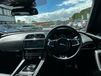 USED 2016 66 JAGUAR F-PACE 3.0 D300 V6 S SUV 5dr Diesel Auto AWD Euro 6 (s/s) (300 ps) GOOD SERVICE HISTORY, SAT NAV, LEATHER INTERIOR