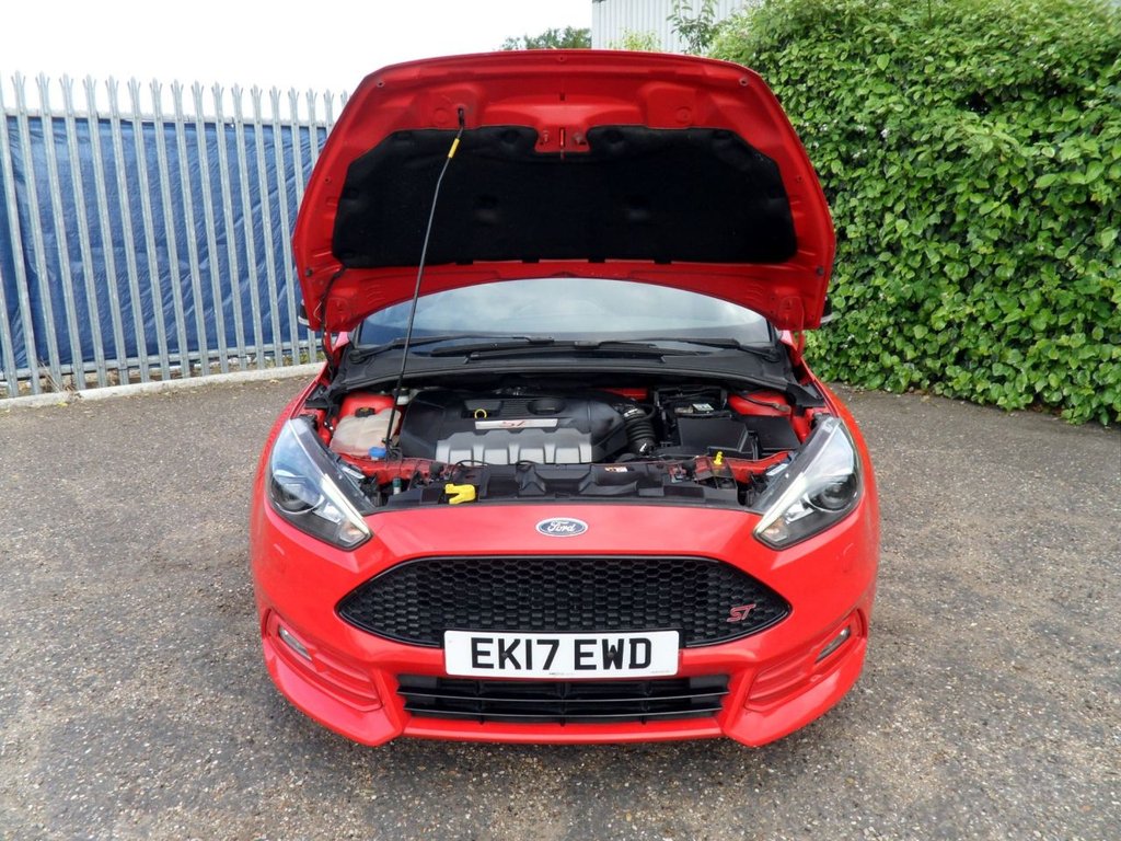 USED 2017 17 FORD FOCUS 2.0T EcoBoost ST-3 Hatchback 5dr Petrol Manual Euro 6 (s/s) (250 ps) FullHistory 10Services Rear Privacy