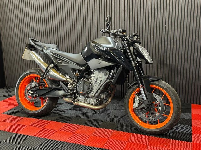 View our KTM 790 DUKE