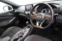 USED 2024 24 NISSAN JUKE 1.6 N-Connecta 5dr Auto (APPLE CAR PLAY, PRIVACY GLASS) 