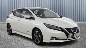 2018 NISSAN LEAF 40kWh N-Connecta Auto 5dr £7480.00