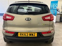 USED 2013 63 KIA SPORTAGE 1.7 CRDi EcoDynamics 3 Panoramic SUV 5 Door Diesel Manual 2WD Euro 5 (s/s) (114 bhp) PANORAMIC SUNROOF HEATED LEATHER