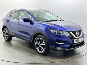 View our Nissan Qashqai