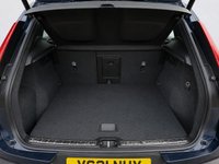 USED 2021 21 VOLVO XC40 1.5h T5 Twin Engine Recharge 10.7kWh Inscription Pro SUV 5dr Petrol Plug-in Hybrid Auto Euro 6 (s/s) (262 ps) HEATED SEATS, SAT NAV, REAR CAMERA