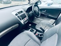 USED 2008 58 KIA CEED 1.6 CRDi LS Estate 5dr Diesel Manual (128 g/km, 113 bhp) 